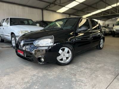 RENAULT - CLIO - 2013/2013 - Preta - R$ 25.900,00
