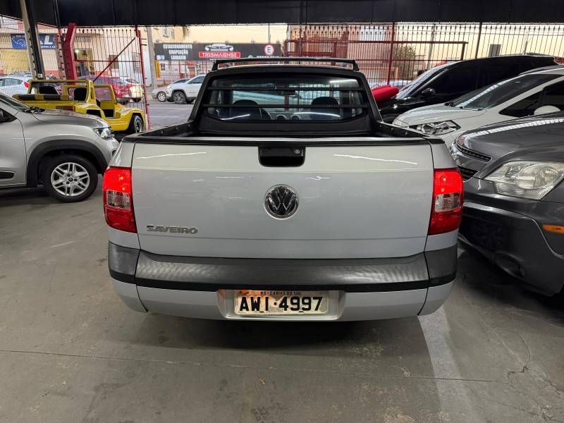 VOLKSWAGEN - SAVEIRO - 2012/2013 - Prata - R$ 44.900,00