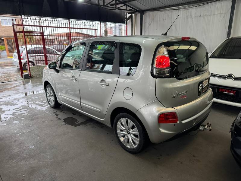 CITROËN - C3 PICASSO - 2011/2012 - Prata - R$ 30.900,00