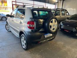 VOLKSWAGEN - CROSSFOX - 2010/2010 - Prata - R$ 34.900,00