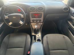 FORD - FOCUS - 2011/2011 - Branca - R$ 39.900,00