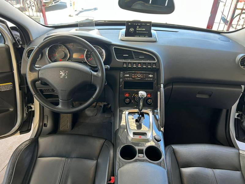 PEUGEOT - 3008 - 2014/2014 - Branca - R$ 49.900,00