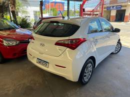 HYUNDAI - HB20 - 2015/2015 - Branca - R$ 44.900,00