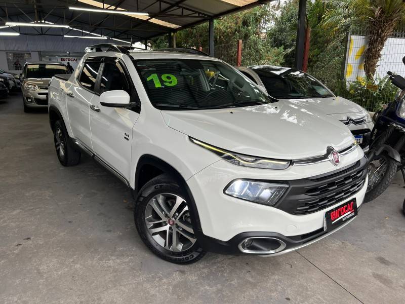FIAT - TORO - 2019/2019 - Branca - R$ 99.900,00