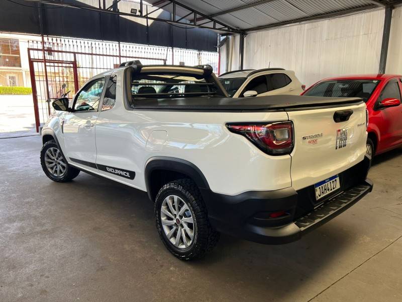 FIAT - STRADA - 2021/2021 - Branca - R$ 69.900,00