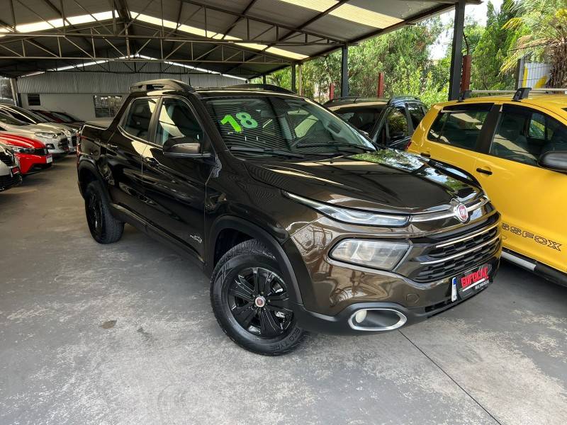 FIAT - TORO - 2018/2018 - Marrom - R$ 83.900,00