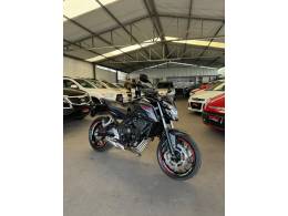 HONDA - CB 650 - 2019/2019 - Preta - R$ 43.900,00