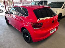 VOLKSWAGEN - POLO - 2018/2018 - Vermelha - R$ 69.900,00