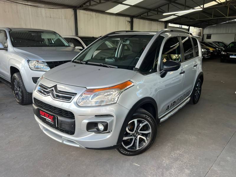 CITROËN - AIRCROSS - 2014/2014 - Prata - R$ 39.900,00