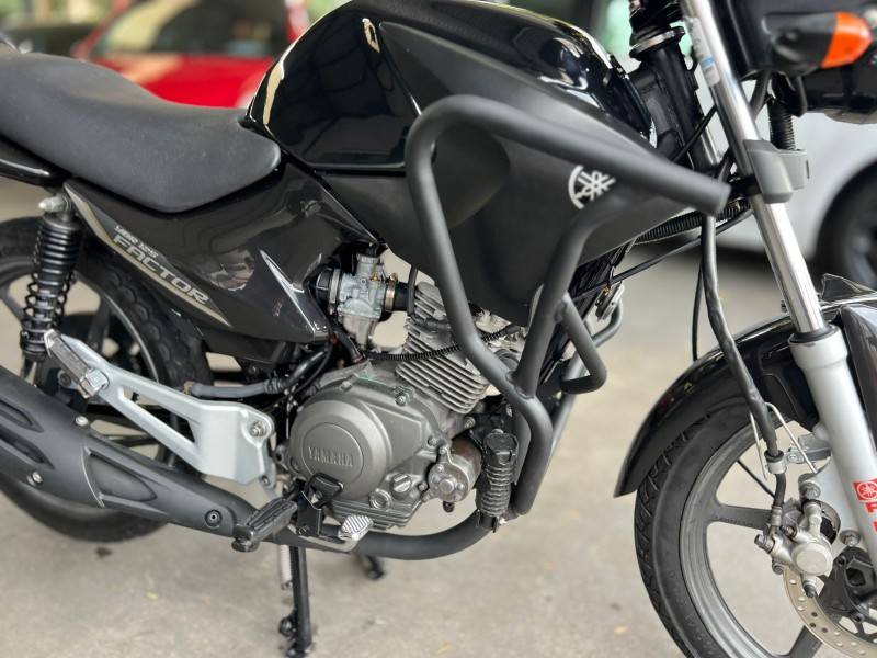 YAMAHA - FACTOR YBR - 2012/2012 - Preta - R$ 10.900,00