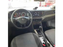 VOLKSWAGEN - VIRTUS - 2018/2019 - Branca - R$ 66.900,00
