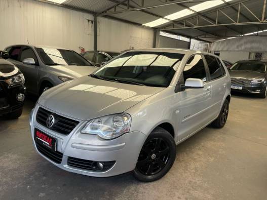 VOLKSWAGEN - POLO - 2007/2008 - Prata - R$ 35.900,00