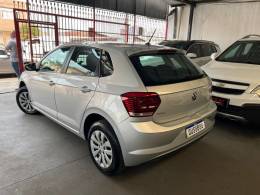 VOLKSWAGEN - POLO - 2020/2020 - Prata - R$ 62.900,00