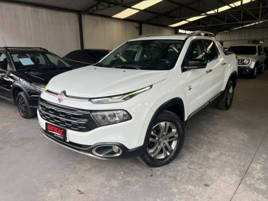 FIAT - TORO - 2017/2017 - Branca - R$ 99.900,00