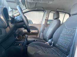 FIAT - UNO - 2013/2013 - Branca - R$ 29.900,00