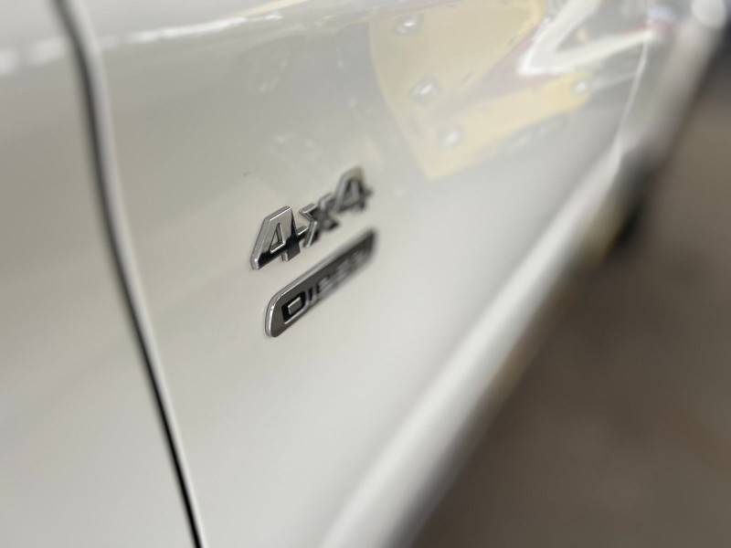 FIAT - TORO - 2019/2019 - Branca - R$ 99.900,00