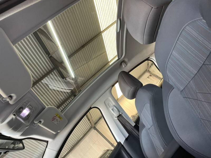 PEUGEOT - 208 - 2014/2015 - Branca - R$ 50.900,00