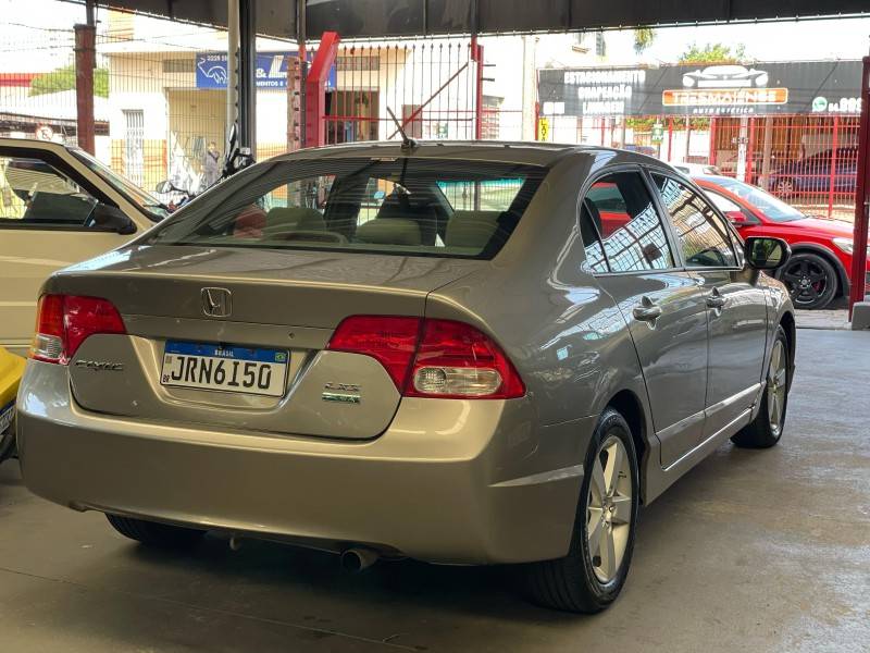 HONDA - CIVIC - 2008/2008 - Dourada - R$ 44.900,00
