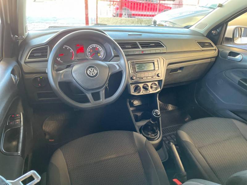 VOLKSWAGEN - GOL - 2017/2018 - Branca - R$ 45.900,00