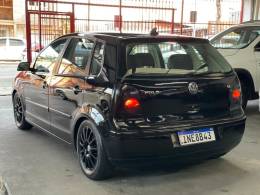 VOLKSWAGEN - POLO - 2005/2006 - Preta - R$ 29.900,00