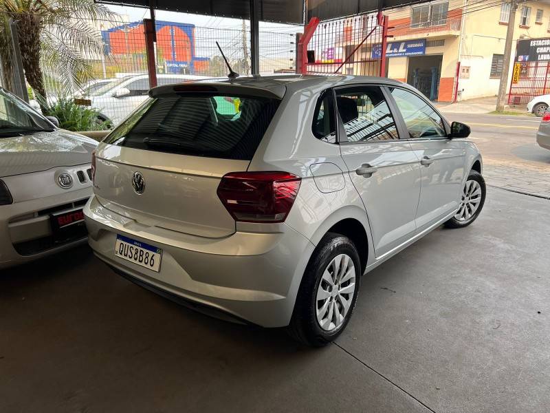 VOLKSWAGEN - POLO - 2020/2020 - Prata - R$ 62.900,00