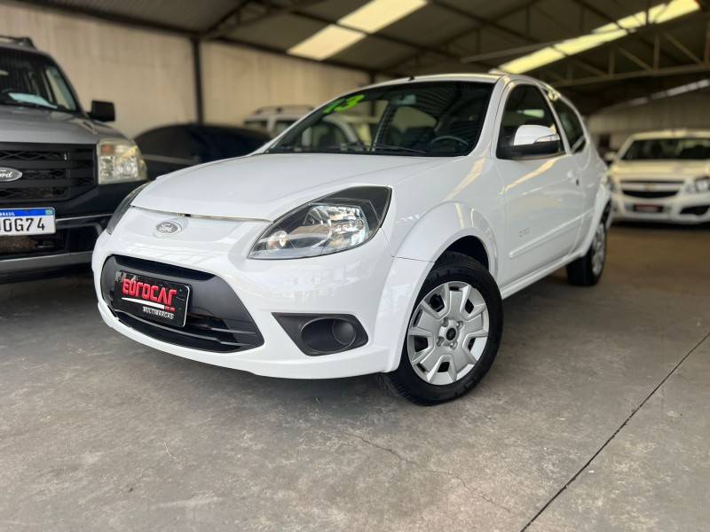 FORD - KA - 2013/2013 - Branca - R$ 29.900,00