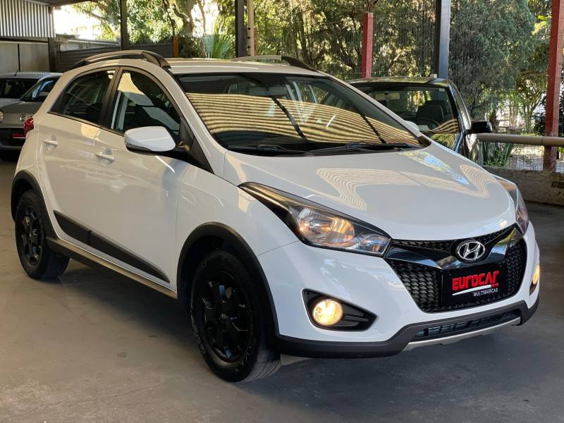 HYUNDAI - HB20X - 2015/2015 - Branca - R$ 55.900,00