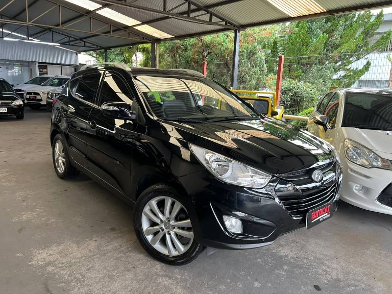 HYUNDAI - IX35 - 2013/2013 - Preta - R$ 64.900,00
