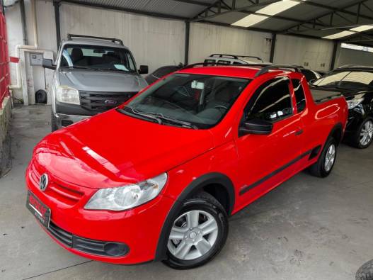VOLKSWAGEN - SAVEIRO - 2011/2012 - Vermelha - R$ 41.900,00