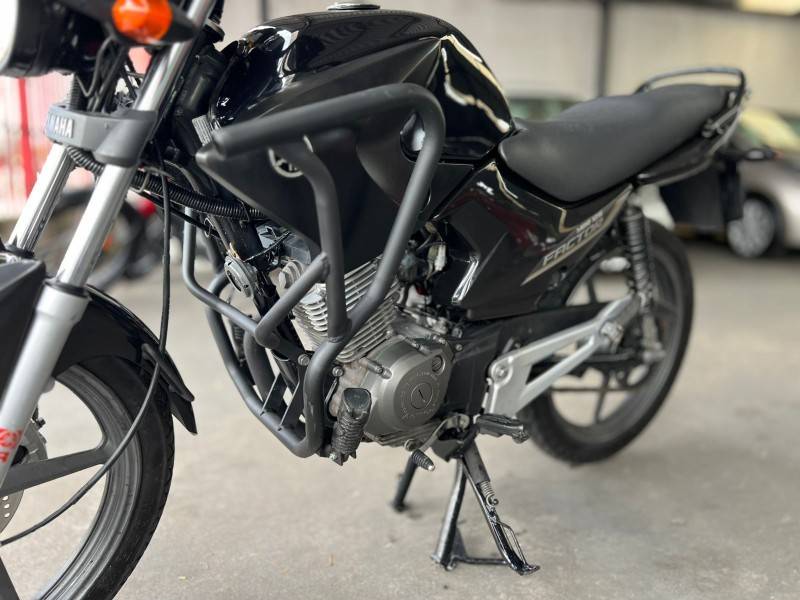 YAMAHA - FACTOR YBR - 2012/2012 - Preta - R$ 10.900,00