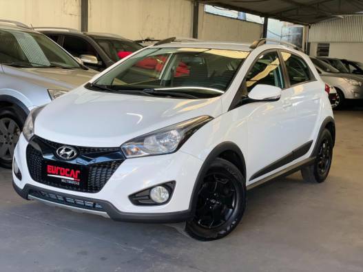 HYUNDAI - HB20X - 2015/2015 - Branca - R$ 55.900,00