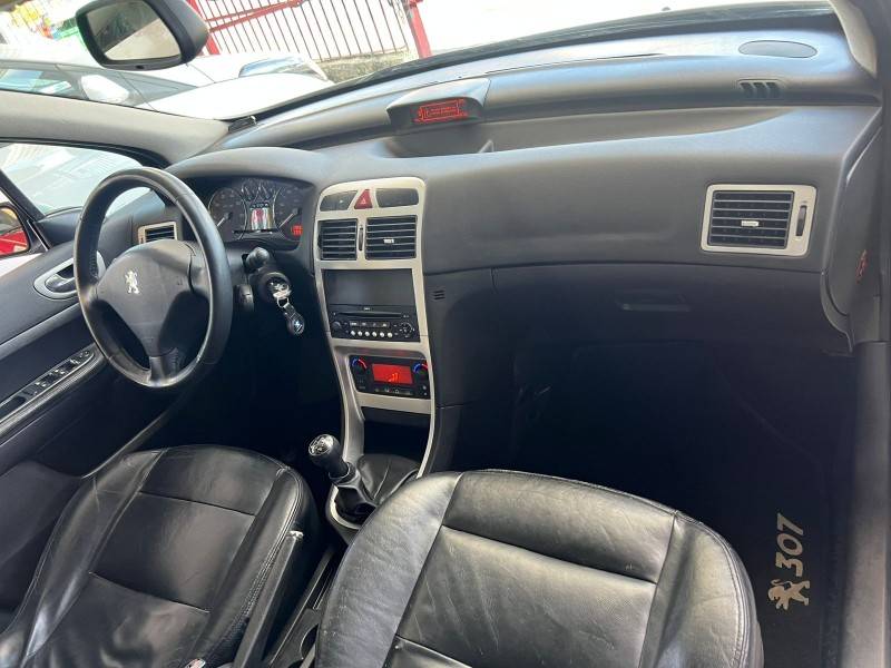 PEUGEOT - 307 - 2012/2012 - Branca - R$ 31.900,00