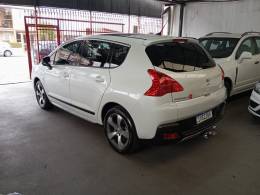 PEUGEOT - 3008 - 2012/2013 - Branca - R$ 48.900,00