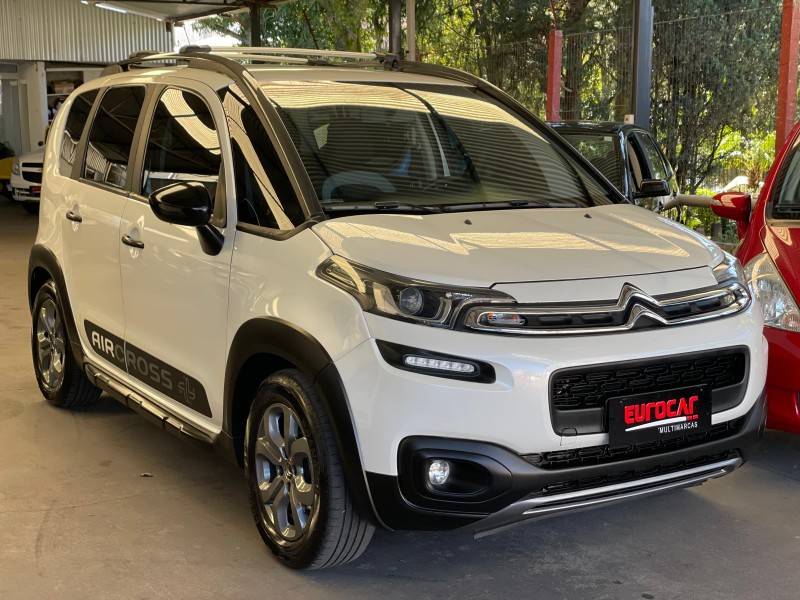 CITROËN - AIRCROSS - 2015/2016 - Branca - R$ 51.900,00