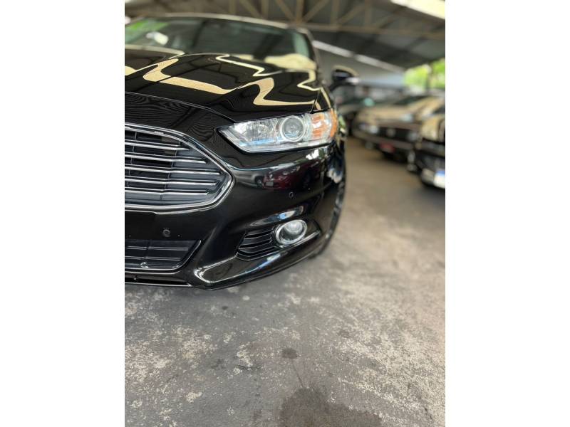 FORD - FUSION - 2013/2013 - Preta - R$ 72.900,00