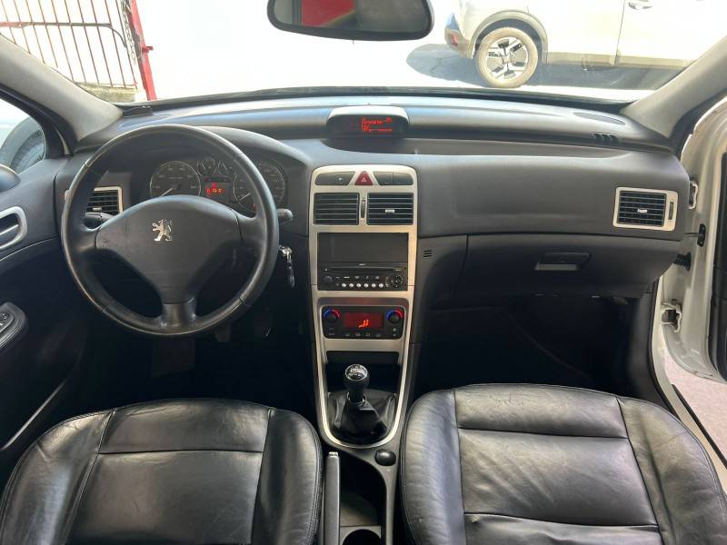 PEUGEOT - 307 - 2012/2012 - Branca - R$ 31.900,00
