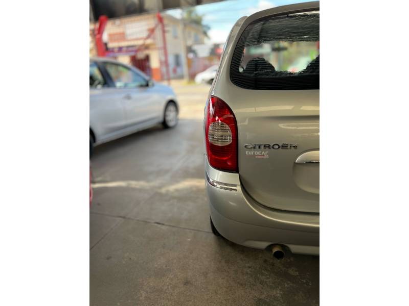 CITROËN - XSARA - 2011/2011 - Prata - R$ 22.900,00