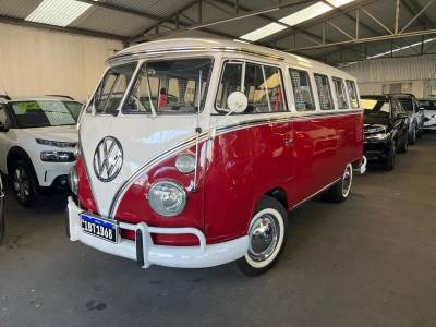 VOLKSWAGEN - KOMBI - 1972/1972 - Vermelha - R$ 225.000,00