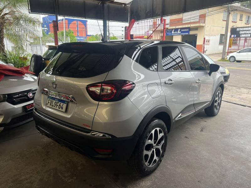 RENAULT - CAPTUR - 2018/2018 - Branca - R$ 74.900,00