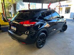 NISSAN - KICKS - 2017/2017 - Preta - R$ 80.000,00