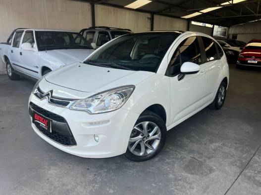 CITROËN - C3 - 2015/2016 - Branca - R$ 44.900,00