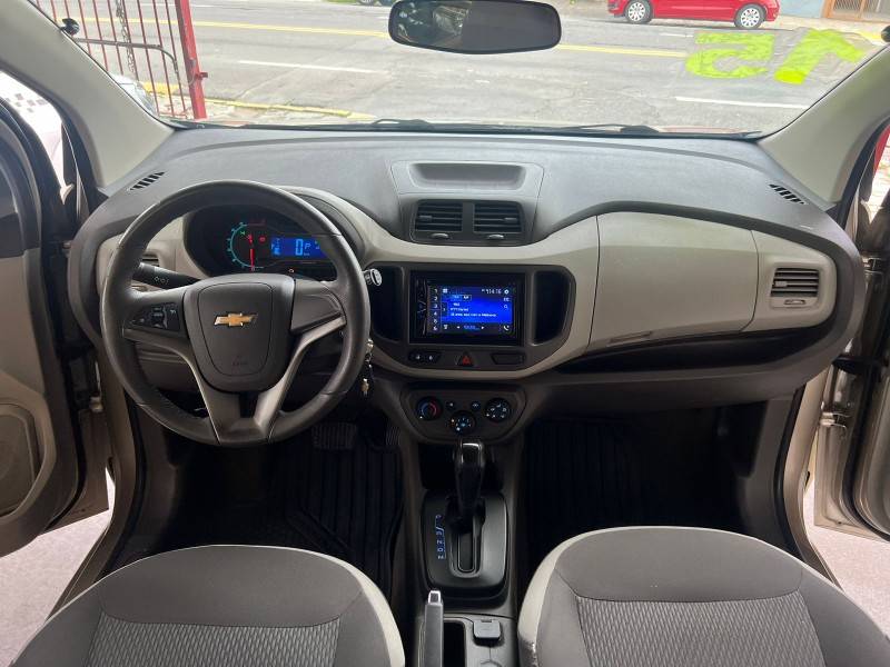 CHEVROLET - SPIN - 2015/2015 - Prata - R$ 46.900,00