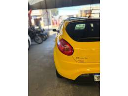 FIAT - BRAVO - 2013/2013 - Amarela - R$ 43.900,00