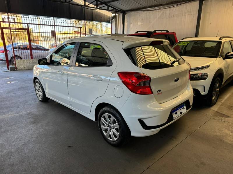 FORD - KA - 2018/2019 - Branca - R$ 49.900,00