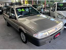 FORD - VERSAILLES - 1993/1994 - Dourada - R$ 38.900,00