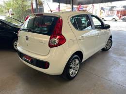 FIAT - PALIO - 2014/2014 - Branca - R$ 39.900,00