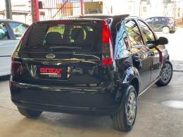 FORD - FIESTA - 2014/2014 - Preta - R$ 33.900,00