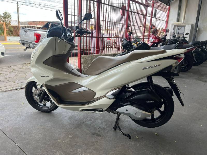 HONDA - PCX - 2019/2019 - Branca - R$ 17.900,00