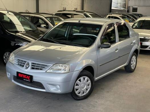RENAULT - LOGAN - 2007/2008 - Prata - R$ 21.900,00
