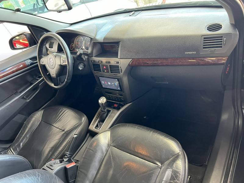 CHEVROLET - VECTRA - 2006/2006 - Preta - R$ 36.900,00